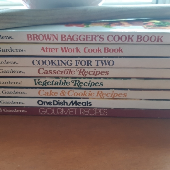 Vintage Collection - Picture 1 of 10